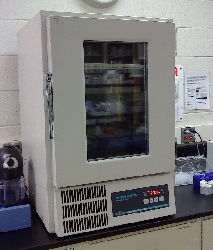 Incubator-Shaker